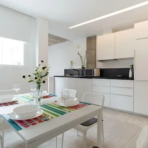 Apartamento Lujo Appartamento